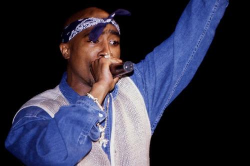 tupac-live